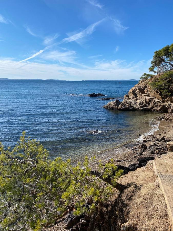 Les Locations Cinaureva "Les Iles D'Or" Apartment Ла Лонд-ле-Мор Екстериор снимка